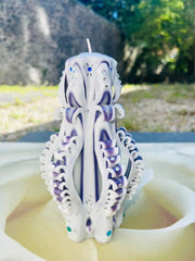 Handmade cute design carved candle